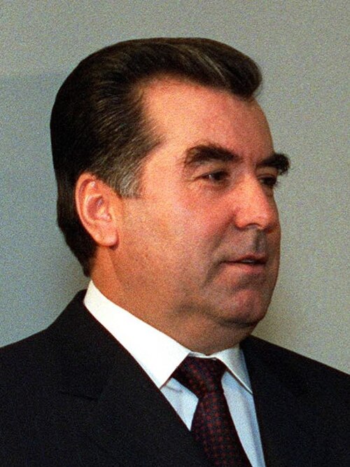 Fail:Emomali Rahmonov 2001Nov03.jpg