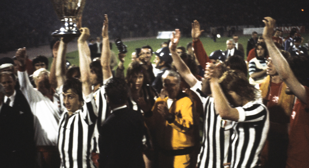 Ajax 1973: voltooiing van de trilogie